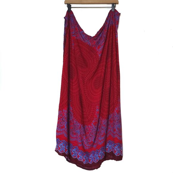 Sarong with Mixed Pattern and Straps - Picture 3 of 4